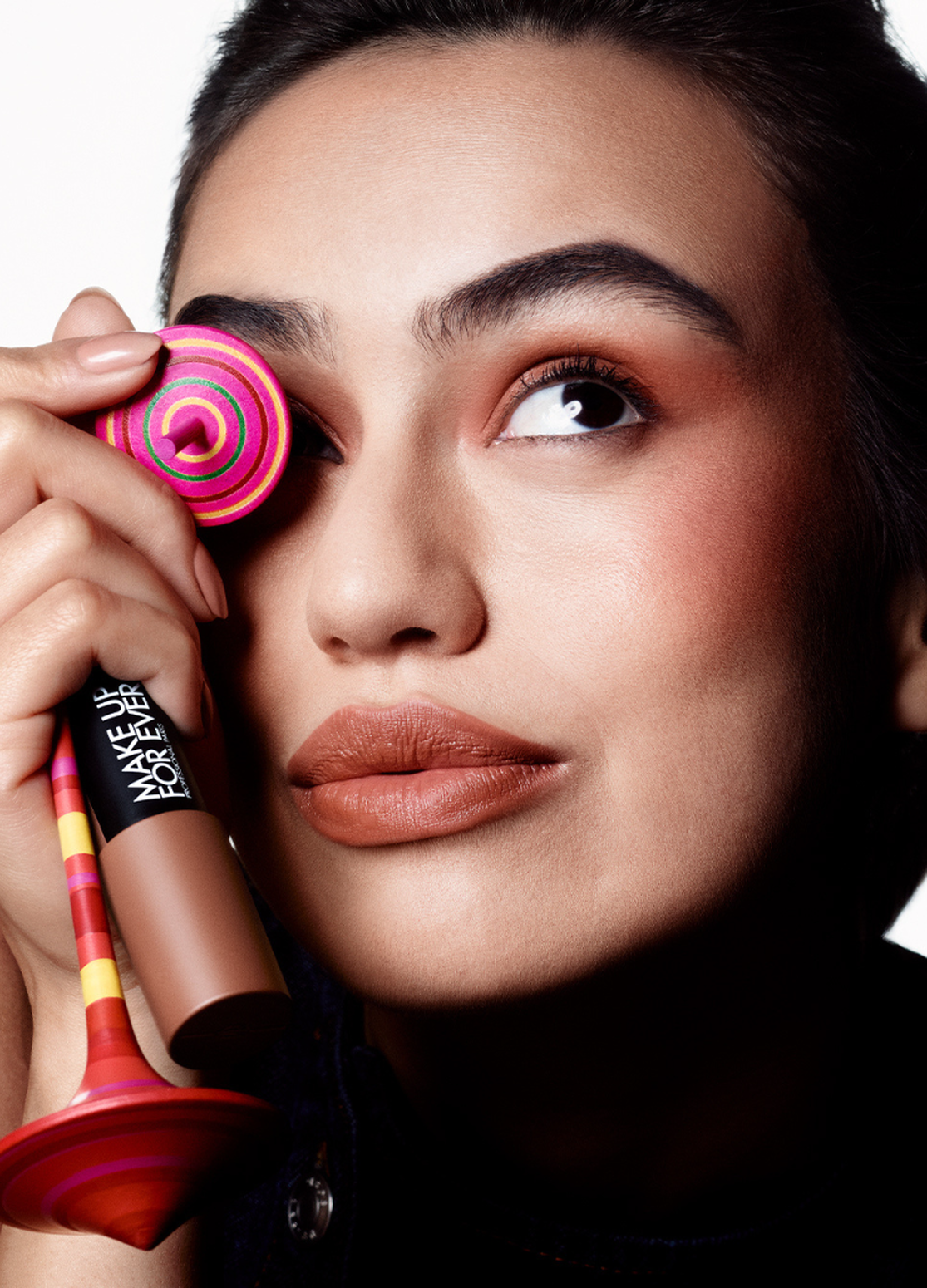 ARTIST COLOR CRAYON LAUNCH
