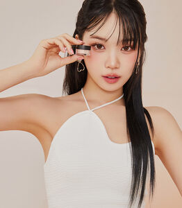 KIM CHAEWON PICK