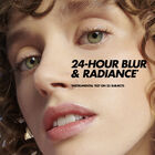 HD SKIN TWIST & LIGHT