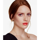 ARTIST LIP SHOT