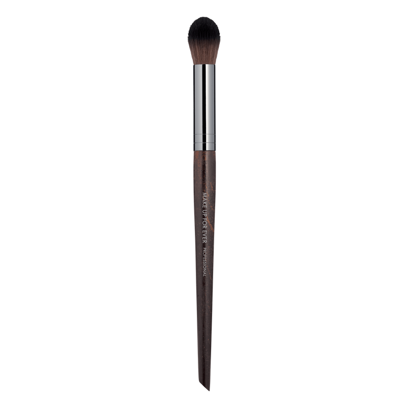 Highlighter Brush - Small - 140 - Face Brush – MAKE UP FOR EVER