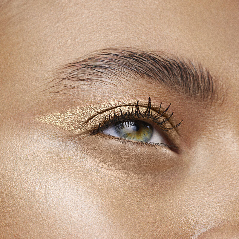 AQUA RESIST SMOKY SHADOW AQUA RESIST SMOKY SHADOW