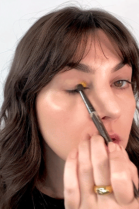 アーティスト カラーパレット使用メイクルック